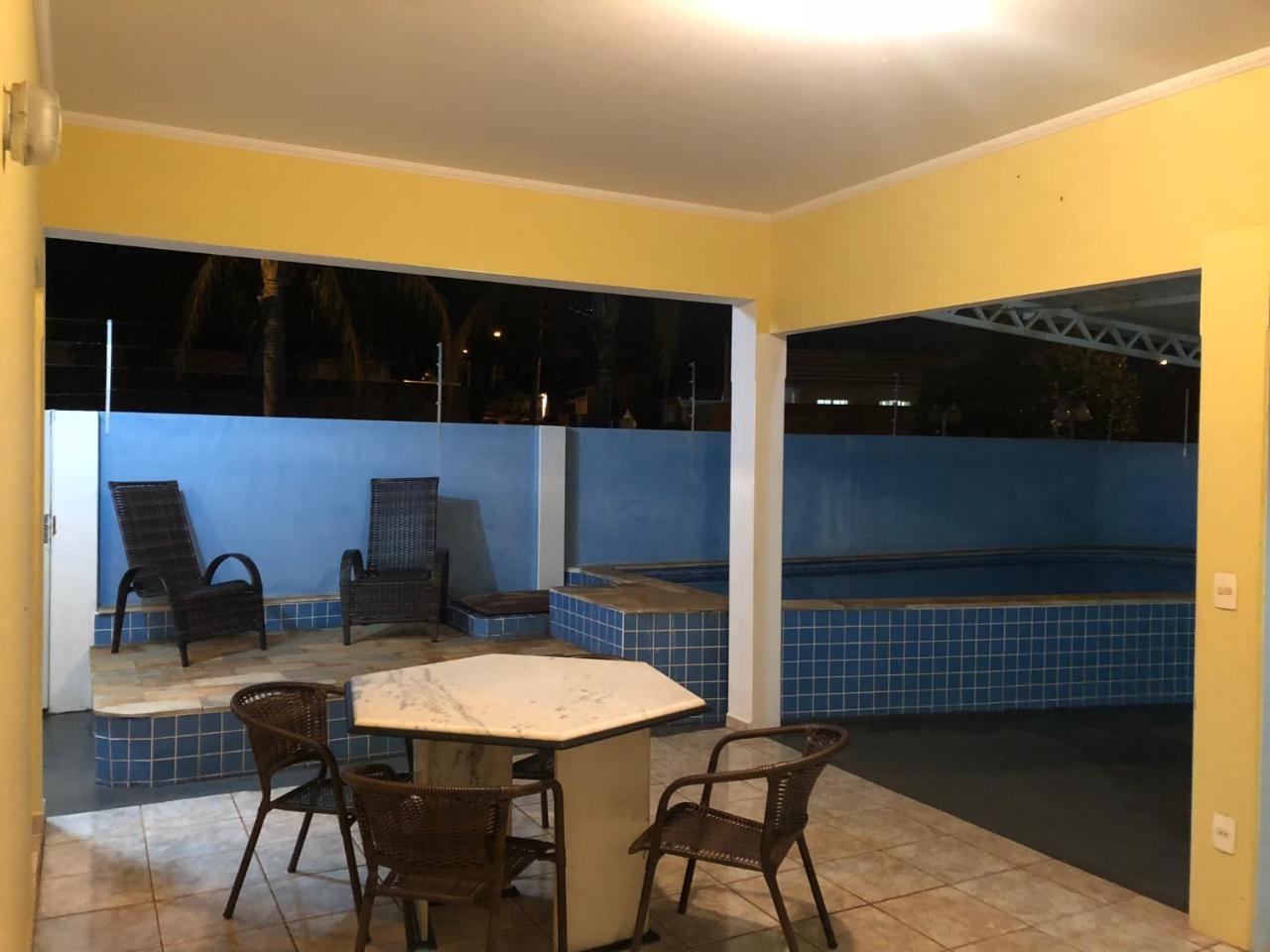 Suites Santa Amelia Brotas Bagian luar foto